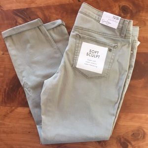 Jessica Simpson Green Rolled Crop Skinny Size 10